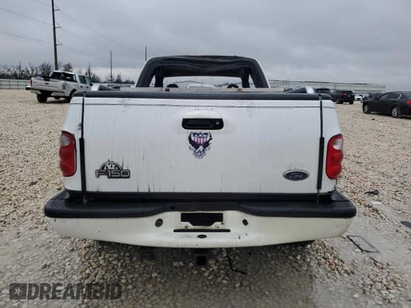 ✅ 2001 Ford F-150 XL • VIN: 1FTRX07W11KE88569 • Лот: 44734355. Опубликован ранее на Copart с пробегом Не указан. Бесплатный доступ к архиву аукционных продаж из США и подробный отчёт об истории автомобиля на DreamBid. Изображение 6.