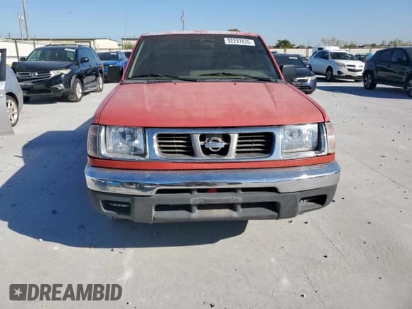 ✅ 1998 Nissan Frontier XE • VIN: 1N6DD26S1WC363499 • Lot: 92297835. Wystawiony na Copart z przebiegiem 156 115 mil. Bezpłatny archiwum sprzedaży aukcyjnych z USA i szczegółowy raport historii pojazdu na DreamBid. Zdjęcie 5.