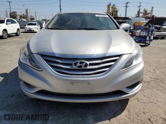 ✅ 2013 Hyundai Sonata GLS • VIN: 5NPEB4AC1DH620414 • Лот: 72951604. Опубликован ранее на Copart с пробегом 94 614 миль. Бесплатный доступ к архиву аукционных продаж из США и подробный отчёт об истории автомобиля на DreamBid. Изображение 5.