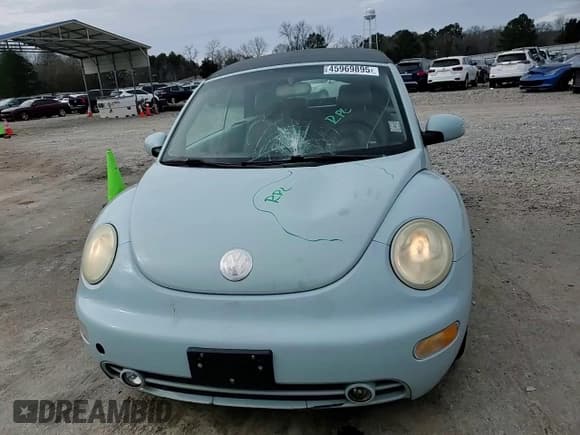 ✅ 2005 Volkswagen Beetle GLS • VIN: 3VWCD31Y75M366093 • Lot: 45969895. Listed on Copart with 100,678 mi. Free auction sales archive from the USA and detailed vehicle history report at DreamBid. Image 10.