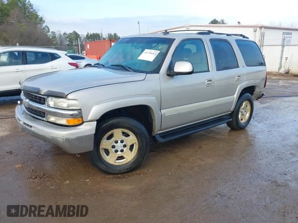✅ 2006 Chevrolet Tahoe LS • VIN: 1GNEC13Z16J103287 • Лот: 41570687. Опубликован ранее на IAAI с пробегом 275 178 миль. Бесплатный доступ к архиву аукционных продаж из США и подробный отчёт об истории автомобиля на DreamBid. Изображение 2.