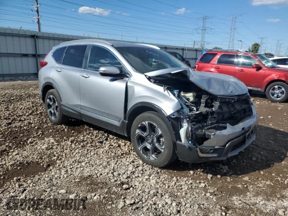 ✅ 2019 Honda CR-V Touring • VIN: 7FARW2H99KE017988 • Lot: 85306145. Wystawiony na Copart z przebiegiem 75 759 mil. Bezpłatny archiwum sprzedaży aukcyjnych z USA i szczegółowy raport historii pojazdu na DreamBid. Zdjęcie 4.