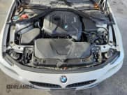 ✅ 2018 BMW 4 Series 430i xDrive • VIN: WBA4J3C55JBG91944 • Lot: 93328935. Wystawiony na Copart z przebiegiem 98 881 mil. Bezpłatny archiwum sprzedaży aukcyjnych z USA i szczegółowy raport historii pojazdu na DreamBid. Zdjęcie 11.