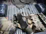 2021 Chevrolet Silverado 1500 LT z VIN 1GCUYDED0MZ212590, wystawiony jako Copart lot #55691795 z przebiegiem 129 242 mil mil oraz Czysty tytuł • Clean title. Historia ofert i sprzedaży dostępna na DreamBid. Obrazek 12.