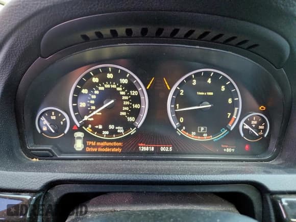 ✅ 2011 BMW 5 Series 535i Gran Turismo xDrive • VIN: WBASP2C55BC338287 • Lot: 81057535. Wystawiony na Copart z przebiegiem 126 818 mil. Bezpłatny archiwum sprzedaży aukcyjnych z USA i szczegółowy raport historii pojazdu na DreamBid. Zdjęcie 9.