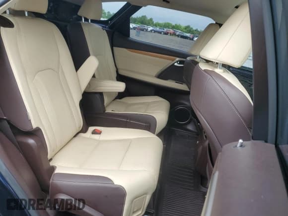 ✅ 2018 Lexus RX 450hL Premium • VIN: JTJDGKCAXJ2004699 • Lot: 63673635. Listed on Copart with 6,850 mi. Free auction sales archive from the USA and detailed vehicle history report at DreamBid. Image 11.