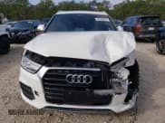 ✅ 2017 Audi Q3 Premium • VIN: WA1BCCFS0HR006957 • Lot: 36330633. Wystawiony na Copart z przebiegiem 86 287 mil. Bezpłatny archiwum sprzedaży aukcyjnych z USA i szczegółowy raport historii pojazdu na DreamBid. Zdjęcie 5.