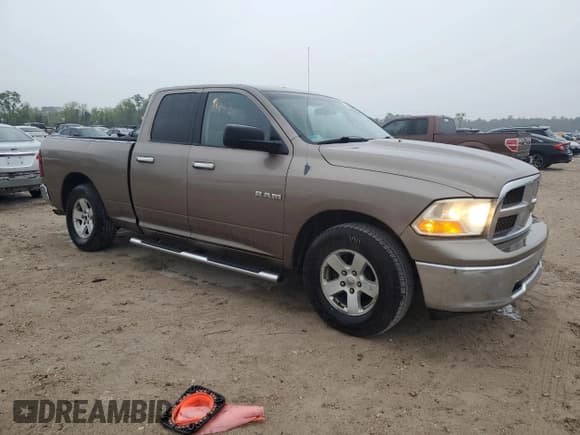 ✅ 2010 Dodge 1500 SLT • VIN: 1D7RB1GP3AS115939 • Lot: 50208935. Wystawiony na Copart z przebiegiem 94 832 mil. Bezpłatny archiwum sprzedaży aukcyjnych z USA i szczegółowy raport historii pojazdu na DreamBid. Zdjęcie 4.