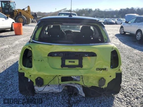 ✅ 2024 MINI Hardtop Cooper S • VIN: WMW53DH07R2V50304 • Lot: 45491235. Listed on Copart with 6,740 mi. Free auction sales archive from the USA and detailed vehicle history report at DreamBid. Image 6.