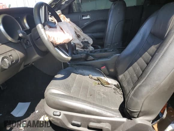 ✅ 2008 Ford Mustang GT Deluxe • VIN: 1ZVHT82H985180747 • Lot: 50656185. Listed on Copart with Not provided. Free auction sales archive from the USA and detailed vehicle history report at DreamBid. Image 7.