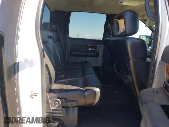 ✅ 2004 Ford F-150 XLT • VIN: 1FTPW12514KD47987 • Lot: 42974759. Listed on IAAI with 227,596 mi. Free auction sales archive from the USA and detailed vehicle history report at DreamBid. Image 8.