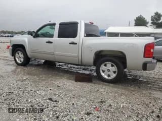 ✅ 2011 Chevrolet Silverado 1500 LT • VIN: 3GCPKSE32BG198120 • Lot: 90380995. Wystawiony na Copart z przebiegiem 200 971 mil. Bezpłatny archiwum sprzedaży aukcyjnych z USA i szczegółowy raport historii pojazdu na DreamBid. Zdjęcie 2.
