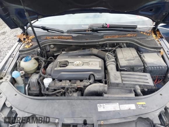 ✅ 2013 Volkswagen CC R-Line • VIN: WVWBP7ANXDE559880 • Lot: 43669359. Wystawiony na IAAI z przebiegiem 88 741 mil. Bezpłatny archiwum sprzedaży aukcyjnych z USA i szczegółowy raport historii pojazdu na DreamBid. Zdjęcie 10.