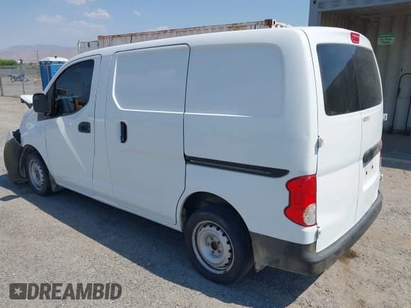 ✅ 2015 Nissan NV200 SV • VIN: 3N6CM0KN7FK701790 • Lot: 42731266. Listed on IAAI with 223,599 mi. Free auction sales archive from the USA and detailed vehicle history report at DreamBid. Image 3.