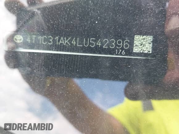 2020 Toyota Camry Hybrid LE z VIN 4T1C31AK4LU542396, wystawiony jako IAAI lot #42987539 z przebiegiem 58 172 mil mil oraz . Historia ofert i sprzedaży dostępna na DreamBid. Obrazek 19.