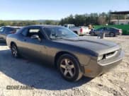 ✅ 2010 Dodge Challenger SE • VIN: 2B3CJ4DV1AH136854 • Lot: 76567644. Listed on Copart with 215,303 mi. Free auction sales archive from the USA and detailed vehicle history report at DreamBid. Image 4.