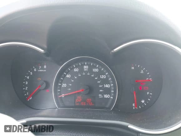 ✅ 2015 Kia Sorento LX • VIN: 5XYKT4A70FG643700 • Lot: 42964068. Wystawiony na IAAI z przebiegiem 155 173 mil. Bezpłatny archiwum sprzedaży aukcyjnych z USA i szczegółowy raport historii pojazdu na DreamBid. Zdjęcie 7.