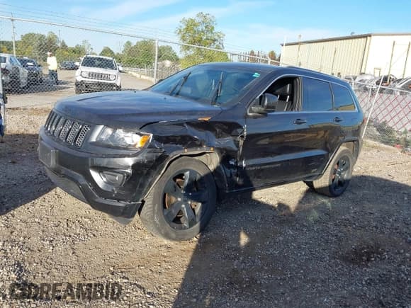✅ 2015 Jeep Grand Cherokee Altitude • VIN: 1C4RJFAG0FC128670 • Lot: 43360877. Wystawiony na IAAI z przebiegiem 106 139 mil. Bezpłatny archiwum sprzedaży aukcyjnych z USA i szczegółowy raport historii pojazdu na DreamBid. Zdjęcie 2.