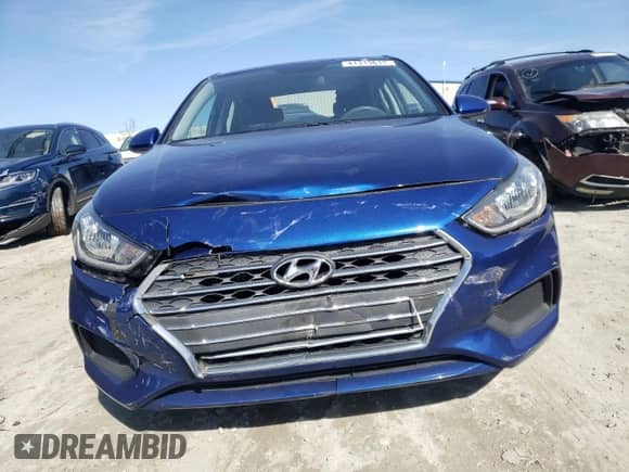 2019 Hyundai Accent SE with VIN 3KPC24A3XKE047277, listed as a Copart auction lot 41313613 with 40,528 mi miles and . Bid and sale history available at DreamBid. Image 5.