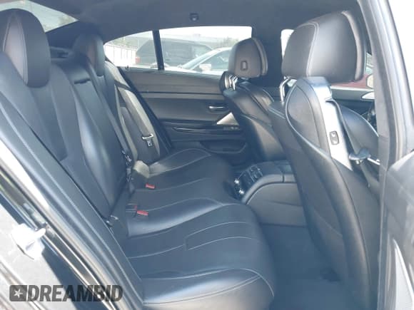 ✅ 2014 BMW M6 • VIN: WBS6C9C59ED467150 • Lot: 42944629. Listed on IAAI with Not provided. Free auction sales archive from the USA and detailed vehicle history report at DreamBid. Image 8.