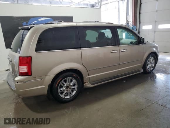 ✅ 2009 Chrysler Town & Country Limited • VIN: 2A8HR64X19R555943 • Лот: 60678715. Опубликован ранее на Copart с пробегом 148 973 миль. Бесплатный доступ к архиву аукционных продаж из США и подробный отчёт об истории автомобиля на DreamBid. Изображение 3.