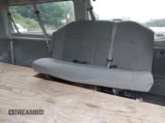 ✅ 2008 Ford Econoline Passenger XL • VIN: 1FBSS31L18DA81659 • Lot: 42526267. Wystawiony na IAAI z przebiegiem 193 114 mil. Bezpłatny archiwum sprzedaży aukcyjnych z USA i szczegółowy raport historii pojazdu na DreamBid. Zdjęcie 8.