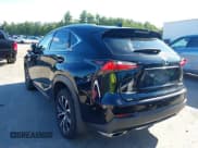 ✅ 2017 Lexus NX 200t • VIN: JTJBARBZ2H2112981 • Lot: 43054216. Wystawiony na IAAI z przebiegiem 67 965 mil. Bezpłatny archiwum sprzedaży aukcyjnych z USA i szczegółowy raport historii pojazdu na DreamBid. Zdjęcie 3.