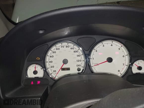 ✅ 2007 Saturn VUE I4 • VIN: 5GZCZ33D87S844545 • Lot: 41489373. Wystawiony na IAAI z przebiegiem 73 077 mil. Bezpłatny archiwum sprzedaży aukcyjnych z USA i szczegółowy raport historii pojazdu na DreamBid. Zdjęcie 7.