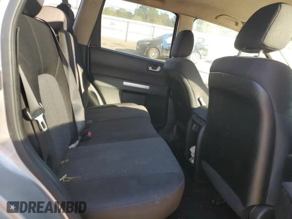 ✅ 2011 Mitsubishi Endeavor LS • VIN: 4A4JN2AS6BE035044 • Лот: 73739274. Опубликован ранее на Copart с пробегом 190 316 миль. Бесплатный доступ к архиву аукционных продаж из США и подробный отчёт об истории автомобиля на DreamBid. Изображение 11.