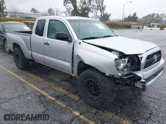 ✅ 2011 Toyota Tacoma • VIN: 5TFTX4CN3BX009700 • Lot: 41746280. Listed on IAAI with 148,170 mi. Free auction sales archive from the USA and detailed vehicle history report at DreamBid. Image 1.