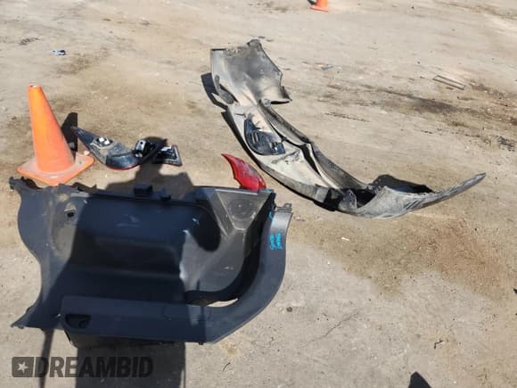 ✅ 2016 Mazda CX-5 Sport • VIN: JM3KE2BE9G0694705 • Lot: 85210145. Listed on Copart with 102,888 mi. Free auction sales archive from the USA and detailed vehicle history report at DreamBid. Image 13.