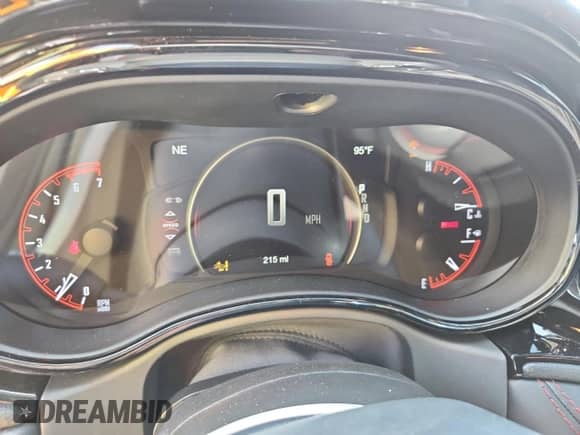 2025 Dodge Durango R/T Plus with VIN 1C4SDJCT4SC523225, listed as a Copart auction lot 80354635 with 215 mi miles and Salvage title. Bid and sale history available at DreamBid. Image 9.