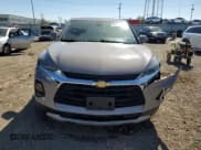 ✅ 2021 Chevrolet Blazer LT • VIN: 3GNKBCR41MS587082 • Lot: 84209805. Wystawiony na Copart z przebiegiem 60 477 mil. Bezpłatny archiwum sprzedaży aukcyjnych z USA i szczegółowy raport historii pojazdu na DreamBid. Zdjęcie 5.