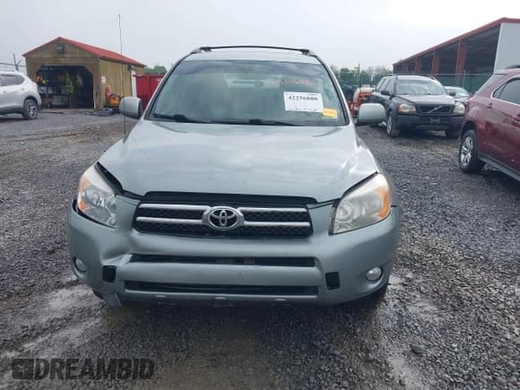 ✅ 2008 Toyota RAV4 Limited • VIN: JTMBD31V386076023 • Lot: 42256880. Listed on IAAI with 200,495 mi. Free auction sales archive from the USA and detailed vehicle history report at DreamBid. Image 12.