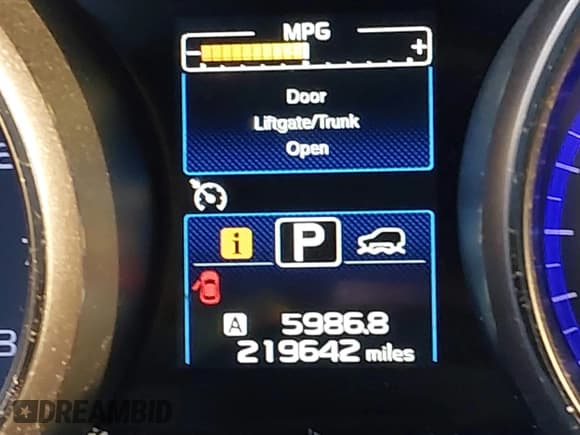 ✅ 2015 Subaru Outback Premium • VIN: 4S4BSACC7F3235769 • Lot: 43717663. Listed on IAAI with 219,642 mi. Free auction sales archive from the USA and detailed vehicle history report at DreamBid. Image 15.