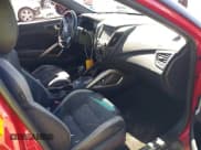 ✅ 2016 Hyundai Veloster Turbo • VIN: KMHTC6AE6GU294648 • Lot: 42311378. Wystawiony na IAAI z przebiegiem 94 552 mil. Bezpłatny archiwum sprzedaży aukcyjnych z USA i szczegółowy raport historii pojazdu na DreamBid. Zdjęcie 5.