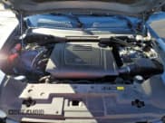 ✅ 2023 Land Rover Defender S • VIN: SALEJ7EX6P2159856 • Lot: 43543255. Listed on Copart with 20,281 mi. Free auction sales archive from the USA and detailed vehicle history report at DreamBid. Image 12.