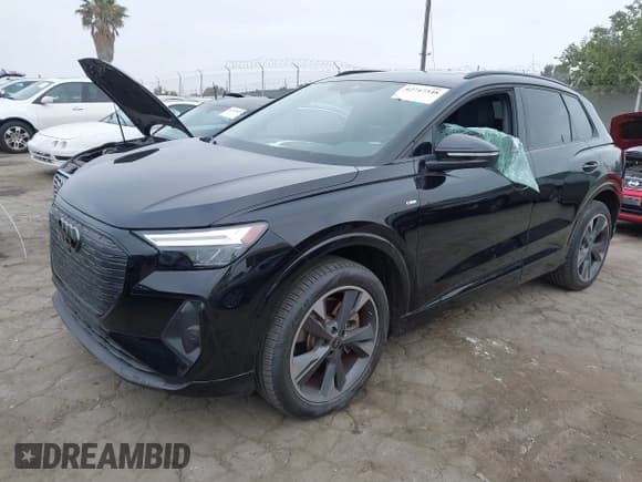 ✅ 2024 Audi Q4 e-tron • VIN: WA1K2BFZ7RP018823 • Lot: 42747348. Listed on IAAI with 34,569 mi. Free auction sales archive from the USA and detailed vehicle history report at DreamBid. Image 19.