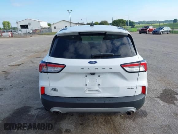 ✅ 2022 Ford Escape SE • VIN: 1FMCU9G63NUA65601 • Lot: 43060001. Wystawiony na IAAI z przebiegiem 62 985 mil. Bezpłatny archiwum sprzedaży aukcyjnych z USA i szczegółowy raport historii pojazdu na DreamBid. Zdjęcie 16.