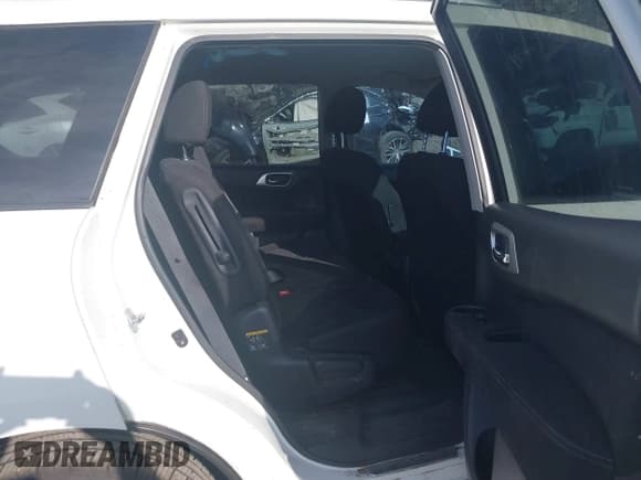 ✅ 2014 Nissan Pathfinder SV • VIN: 5N1AR2MN7EC695722 • Лот: 43313641. Опубликован ранее на IAAI с пробегом 104 183 миль. Бесплатный доступ к архиву аукционных продаж из США и подробный отчёт об истории автомобиля на DreamBid. Изображение 8.