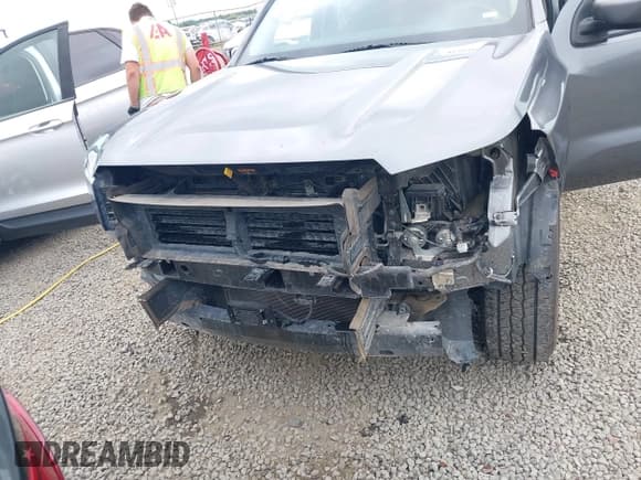 ✅ 2023 Nissan Frontier Pro-X • VIN: 1N6ED1EJ3PN657211 • Lot: 42503919. Listed on IAAI with 40,885 mi. Free auction sales archive from the USA and detailed vehicle history report at DreamBid. Image 6.