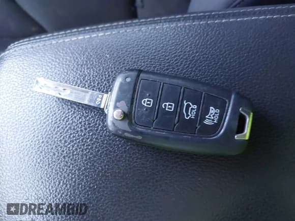 ✅ 2019 Hyundai Elantra • VIN: KMHH35LE7KU118410 • Лот: 43579185. Опубликован ранее на IAAI с пробегом 85 466 миль. Бесплатный доступ к архиву аукционных продаж из США и подробный отчёт об истории автомобиля на DreamBid. Изображение 11.