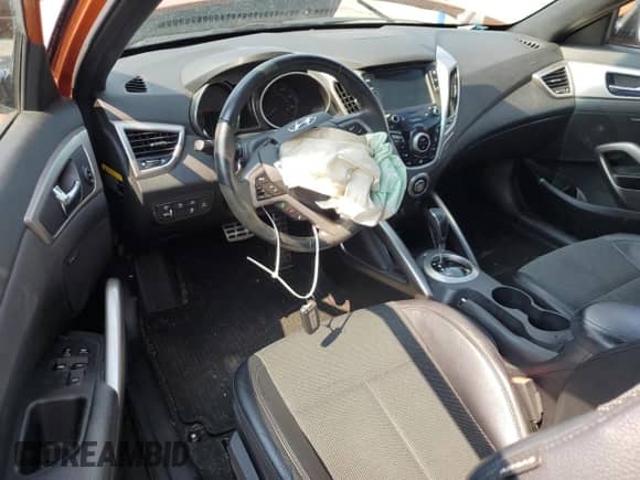 2016 Hyundai Veloster с VIN KMHTC6AD6GU278912, выставлен на аукционе Copart как лот 72948304 с пробегом 49 028 миль миль и Списание • Salvage title. История ставок и продаж доступна на DreamBid. Изображение 8.