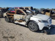 ✅ 2019 Lincoln Continental Select • VIN: 1LN6L9SK4K5600557 • Лот: 79573204. Опубликован ранее на Copart с пробегом Не указан. Бесплатный доступ к архиву аукционных продаж из США и подробный отчёт об истории автомобиля на DreamBid. Изображение 4.