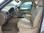 ✅ 2009 Chevrolet Suburban LTZ • VIN: 1GNFC36J89J123398 • Лот: 57942495. Опубликован ранее на Copart с пробегом 165 329 миль. Бесплатный доступ к архиву аукционных продаж из США и подробный отчёт об истории автомобиля на DreamBid. Изображение 7.