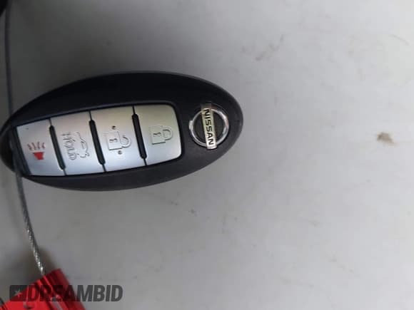 ✅ 2014 Nissan Altima S • VIN: 1N4AL3AP3EN378323 • Лот: 43693652. Опубликован ранее на IAAI с пробегом 175 304 миль. Бесплатный доступ к архиву аукционных продаж из США и подробный отчёт об истории автомобиля на DreamBid. Изображение 11.