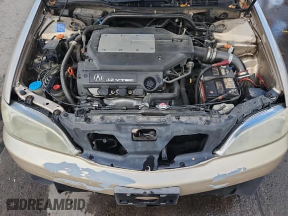 ✅ 2001 Acura TL • VIN: 19UUA56681A021067 • Lot: 85862575. Listed on Copart with 167,367 mi. Free auction sales archive from the USA and detailed vehicle history report at DreamBid. Image 11.