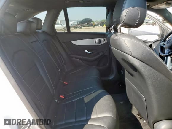 ✅ 2019 Mercedes-Benz GLC 300 • VIN: WDC0G4KBXKV191265 • Лот: 80909225. Опубликован ранее на Copart с пробегом 18 063 миль. Бесплатный доступ к архиву аукционных продаж из США и подробный отчёт об истории автомобиля на DreamBid. Изображение 10.