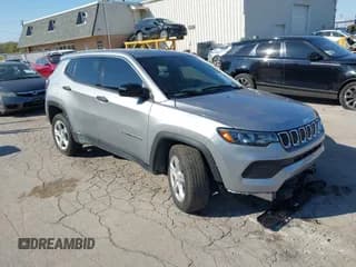 ✅ 2023 Jeep Compass Sport • VIN: 3C4NJDAN1PT509788 • Lot: 43478037. Wystawiony na IAAI z przebiegiem 40 247 mil. Bezpłatny archiwum sprzedaży aukcyjnych z USA i szczegółowy raport historii pojazdu na DreamBid. Zdjęcie 1.