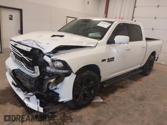 ✅ 2018 Ram 1500 Night • VIN: 1C6RR7MT0JS189238 • Lot: 43504875. Wystawiony na IAAI z przebiegiem 93 609 mil. Bezpłatny archiwum sprzedaży aukcyjnych z USA i szczegółowy raport historii pojazdu na DreamBid. Zdjęcie 2.